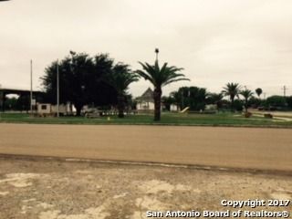 601 Goft, Cotulla, TX 78014